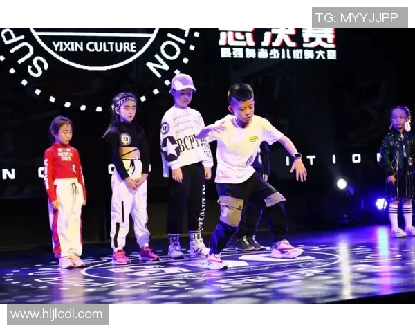 深圳街舞队的节奏分析与表现反思探讨街舞文化的未来发展方向 深圳街舞队的节奏分析与表现反思探讨街舞文化的未来发展方向